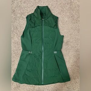 Lululemon down vest. Kelly green. Size 4